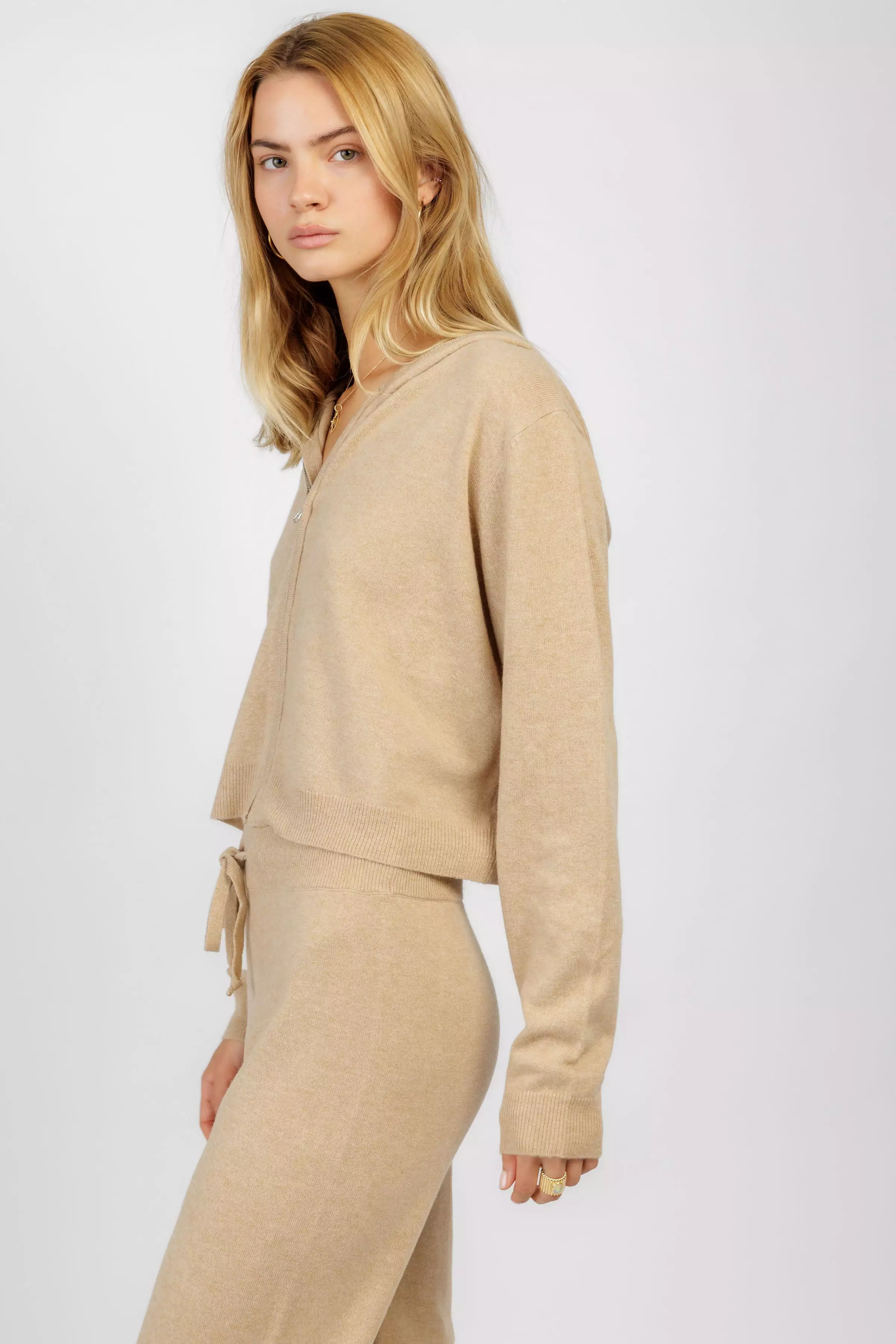 Candace Cashmere Hoodie in Sandhill