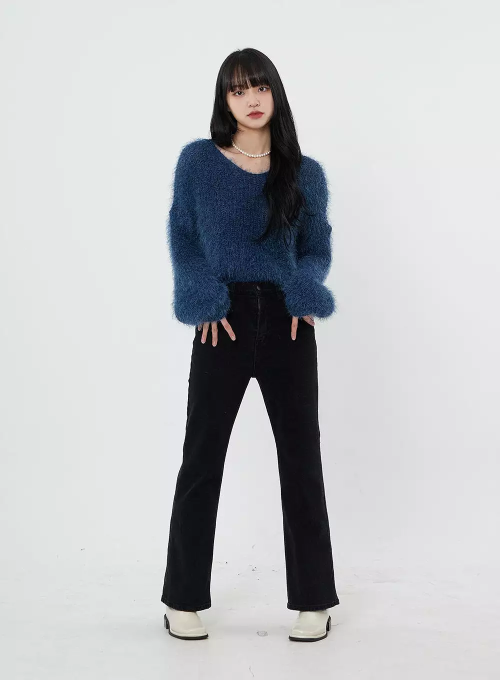 Faux Fur V-Neck Sweater OD21