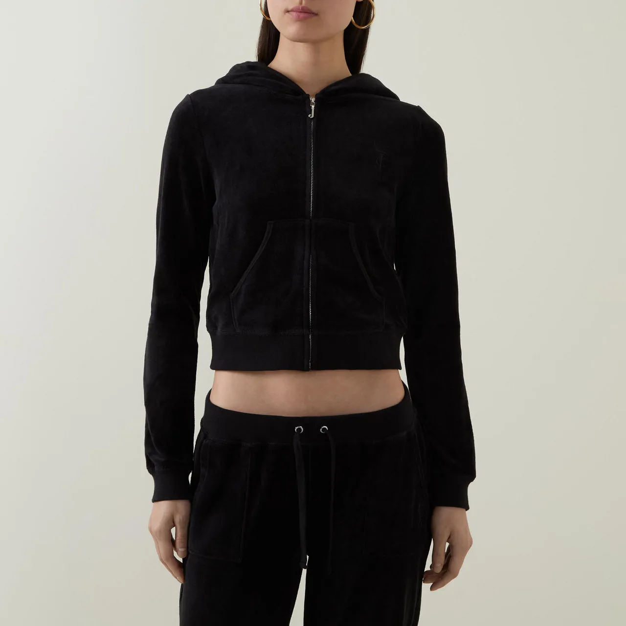 JUICY COUTURE Robyn Logo Cropped Drawstring Hoodie - Black