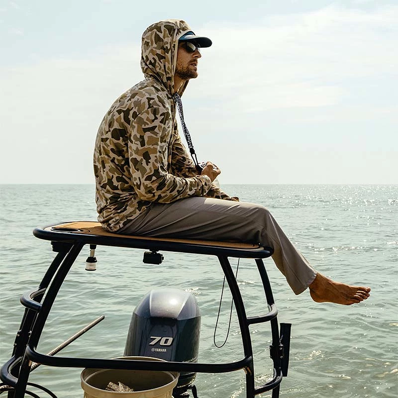 Long Sleeve Lightweight Bamboo Hoodie In Barrier Island Camo