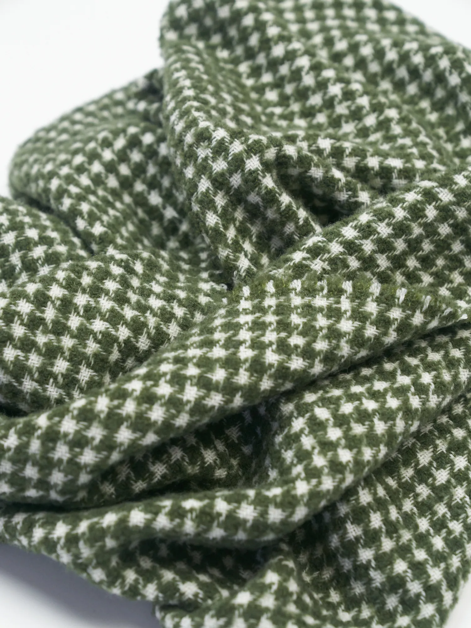 Markt Scarf Green/ White 