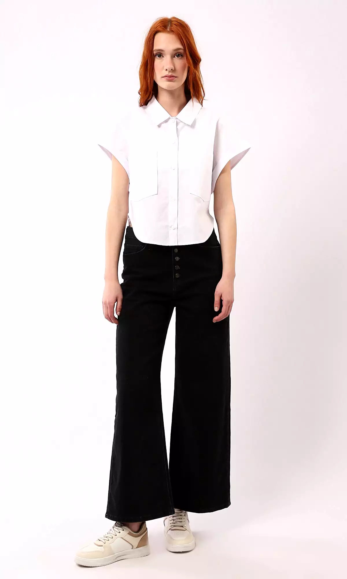 O181642 Full Buttons Down White Shirt With Front Pockets