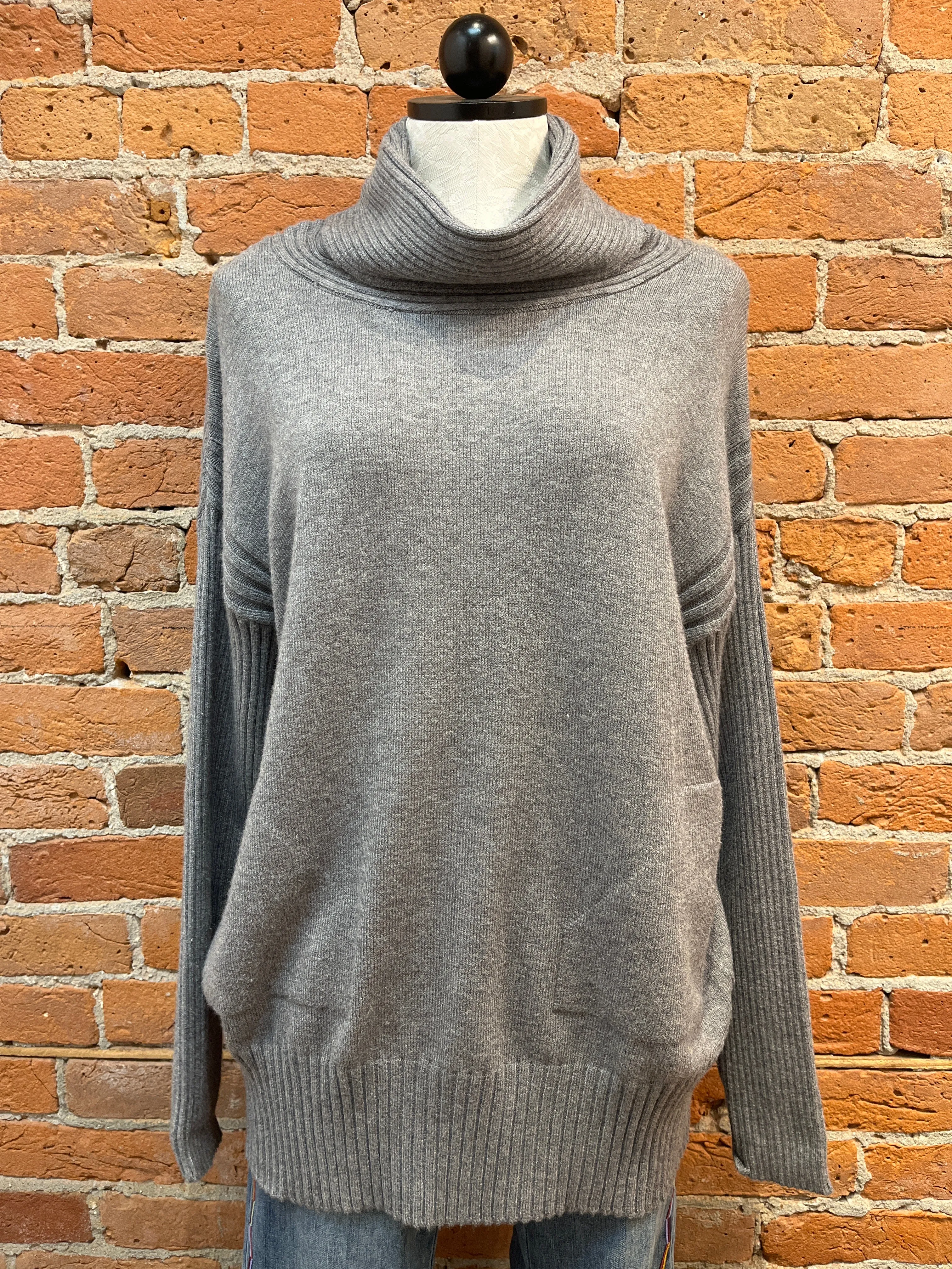 Renuar sweater 6677, turtleneck (4 colors)