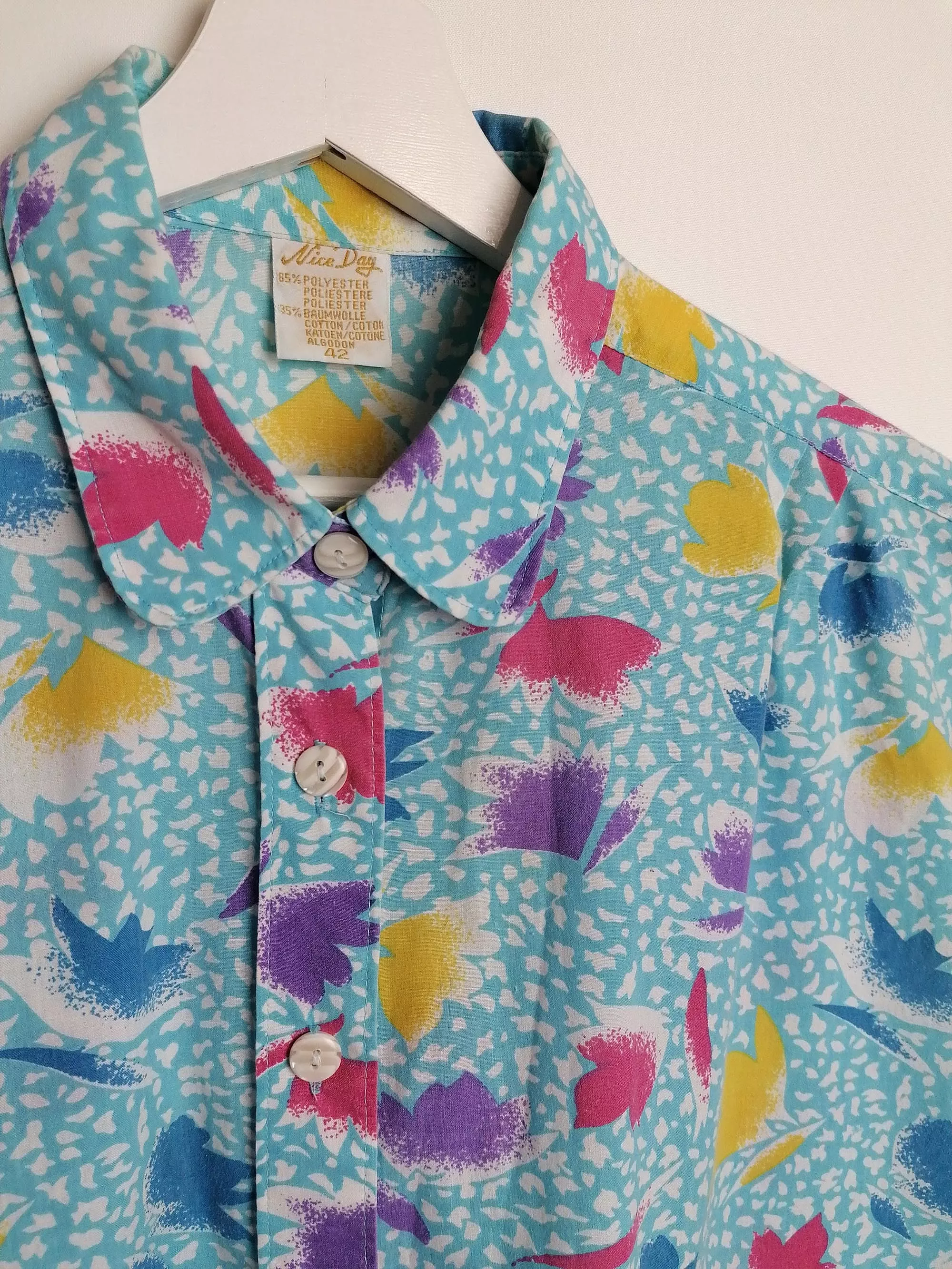 Retro Boxy Shirt Blouse - size M -L / 42